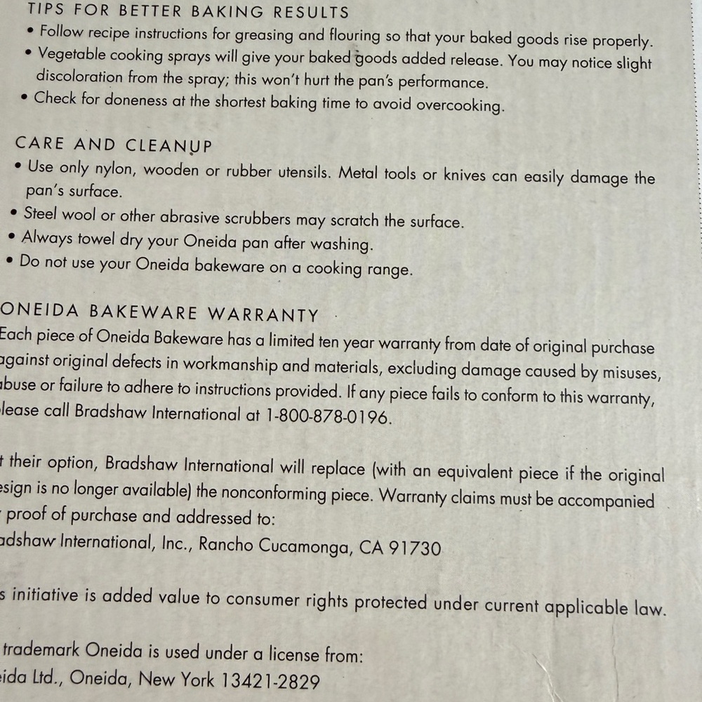 Oneida Silver Springform Pan Trio - Picture 3 of 7